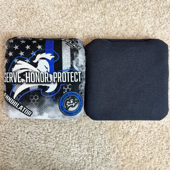 Gladiator Cornhole Gear 2024 Annihilator Pro Bags (4) & Sidekick carrying case - Picture 1 of 4